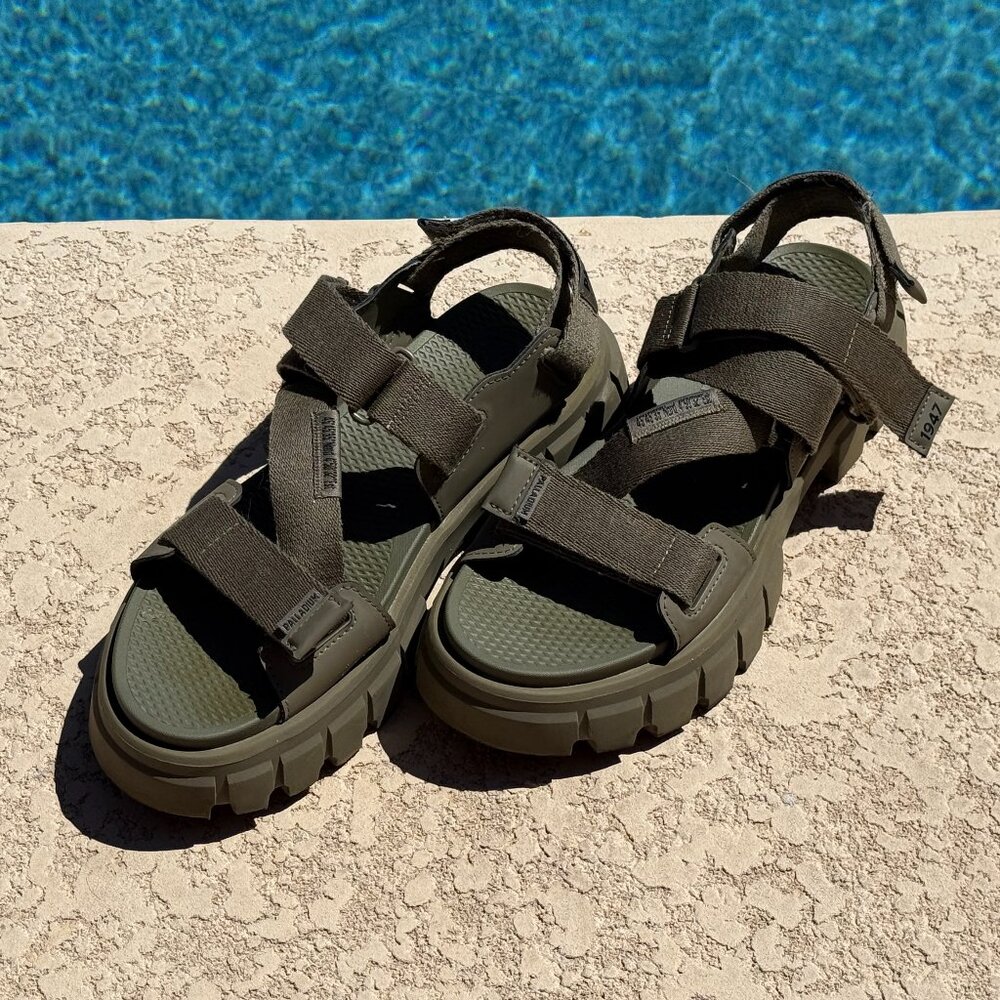 PALLADIUM REVOLT SANDAL MONO | DUSKY GREEN | W9.5